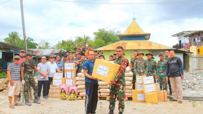 Satgas Yonif RK 744/SYB Peduli Bagikan Kebahagiaan Untuk Panti Asuhan Bina Bunga Bangsa