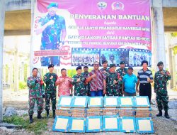 Peduli Antar Umat Beragama, Dankolakops Satgas Pamtas RI-RDTL Serahkan Bantuan Bahan Bangunan Untuk Gereja Katholik Santo Fransiscus Xaverius Paroki Wini