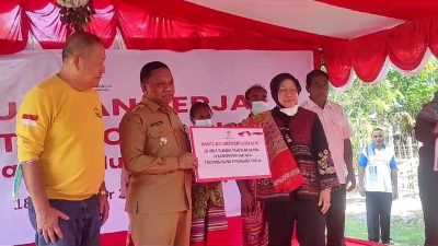 Mensos Tri Rismaharini Resmikan Rumah Sejahtera Terpadu dan Sarana Pengembangan SDM di Kawasan Perbatasan RI-RDTL