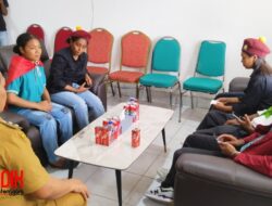 Wabup Malaka Skakmat Demonstran PMKRI Soal Pembelian Mobil Dinas: Sudah Baca APBD?