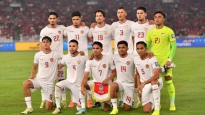 Jelang Laga Kontra China di Kualifikasi Piala Dunia 2026, Dua Pemain Timnas Indonesia Dicoret Pelatih Kluivert, Siapa Saja!
