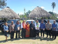 Peringati HUT ke-80 RI, Pemkab Malaka Serahkan 3 Unit Mobil Operasional Untuk Gereja