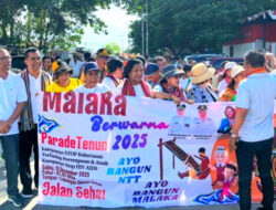 Jalan Sehat Busana Tenun Ikat TP PKK Sukseskan HUT NTT Ke-67