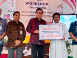 Pulang ke Almamater, Dirut Bank NTT Guyur SMAK Syuradikara Bantuan CSR Rp 150 Juta